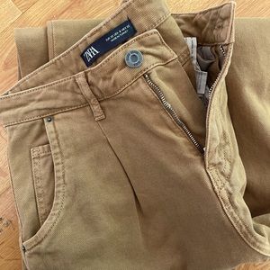 Zara Jeans Baggy Highwasted